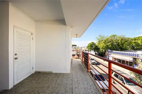 311 Mendez Vigo Dorado PR 00646