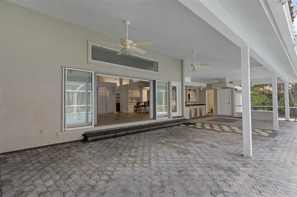 35 Captains Cove Road Inglis FL 34449