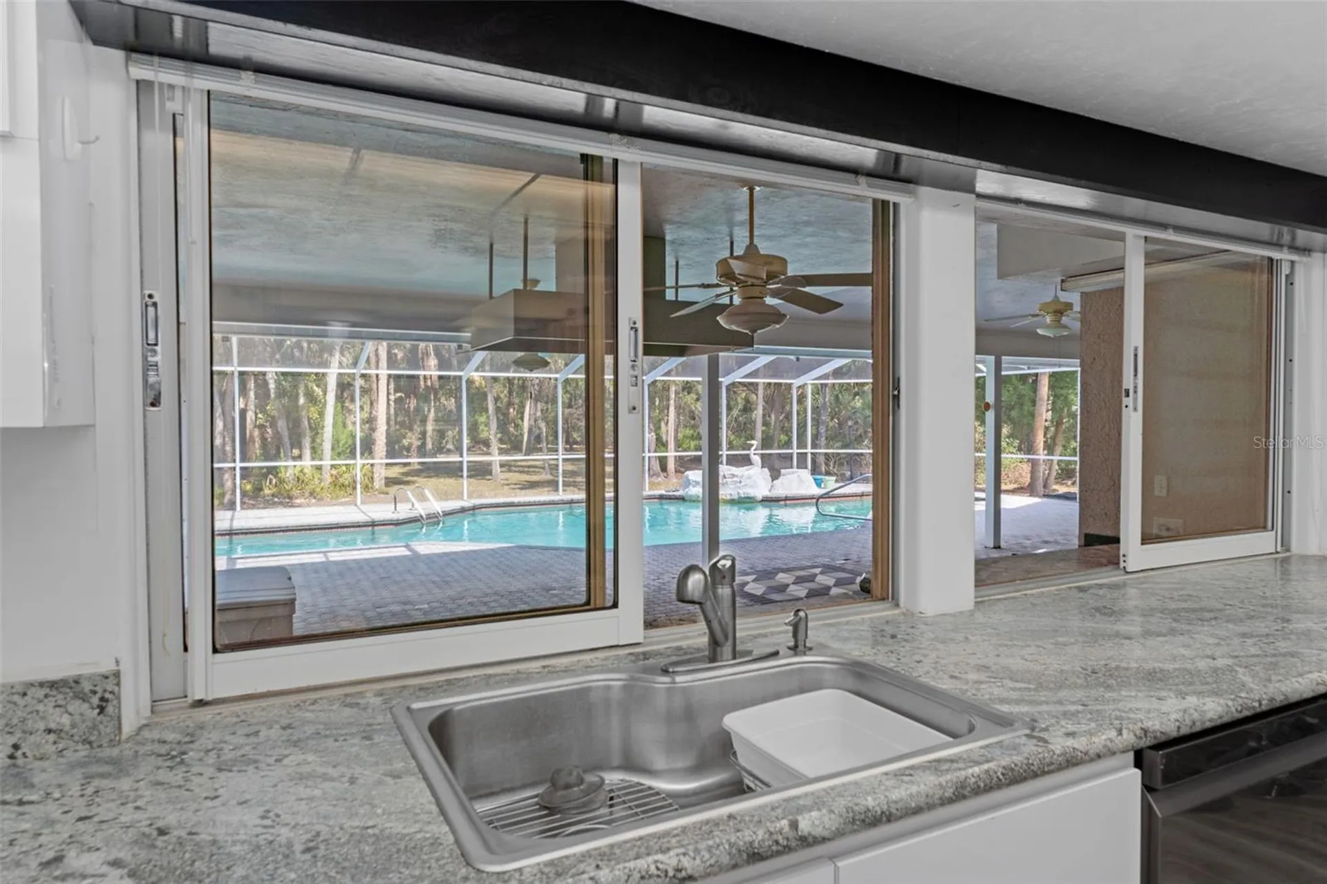 35 Captains Cove Road Inglis FL 34449