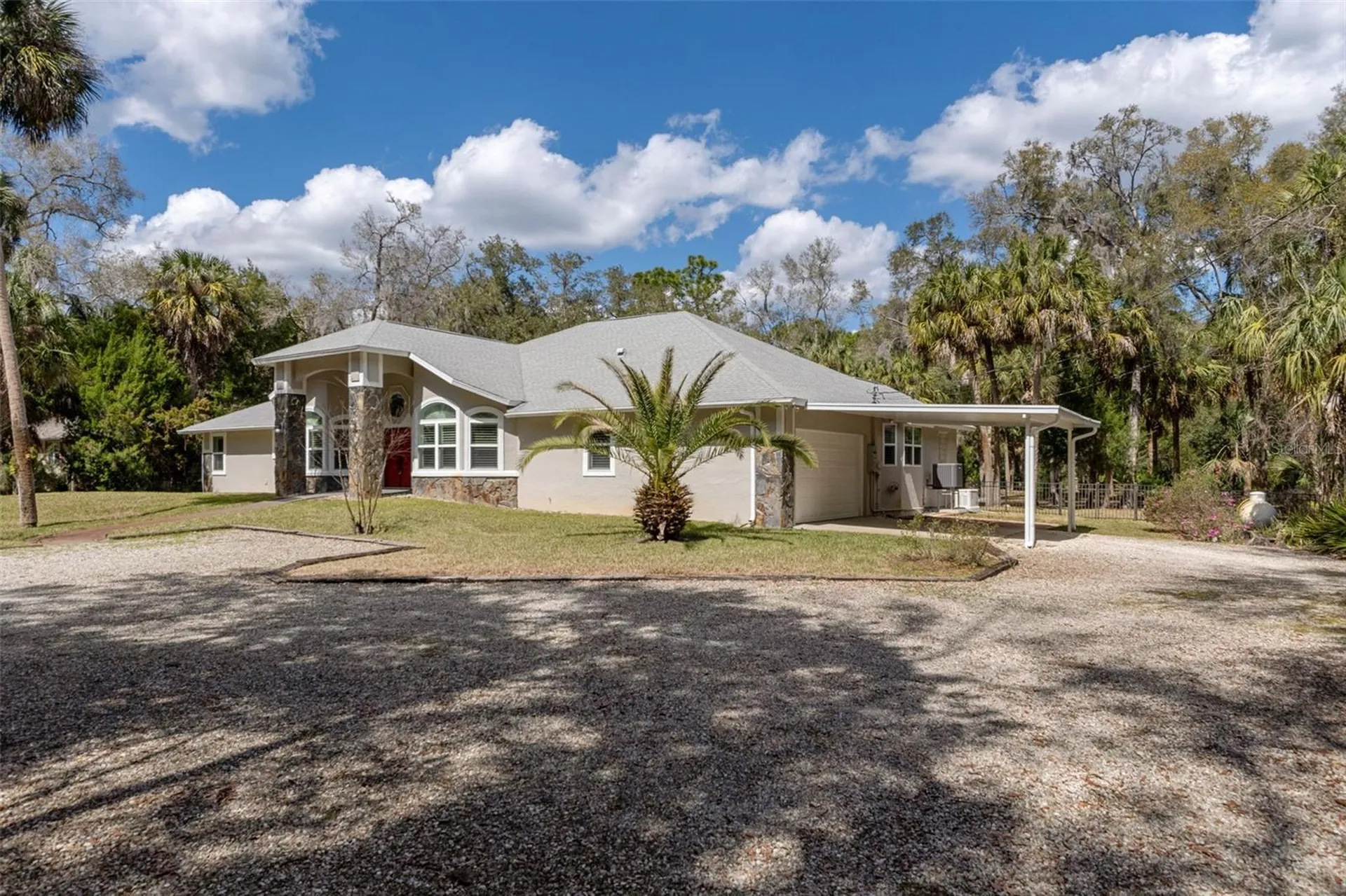 35 Captains Cove Road Inglis FL 34449