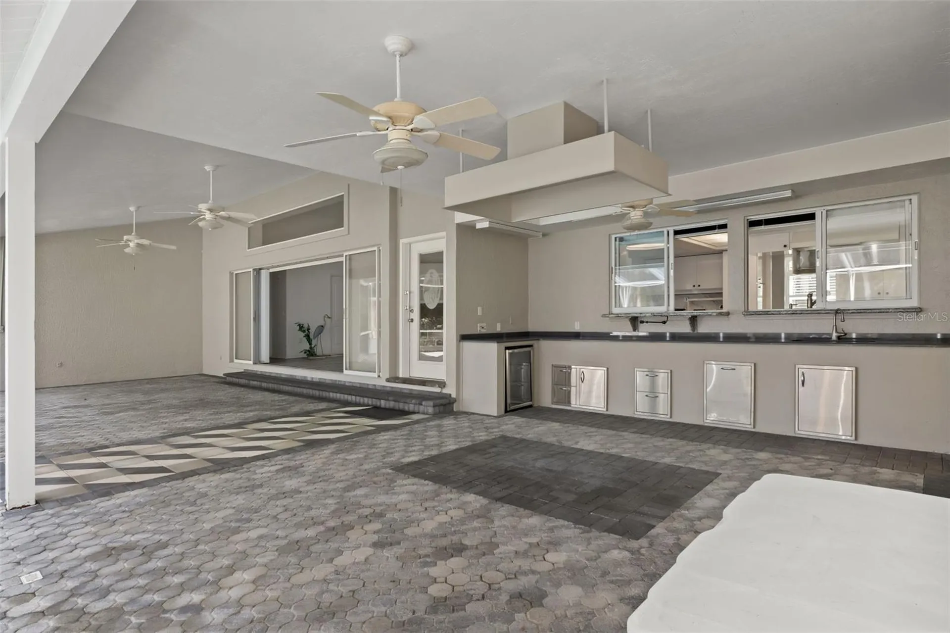 35 Captains Cove Road Inglis FL 34449