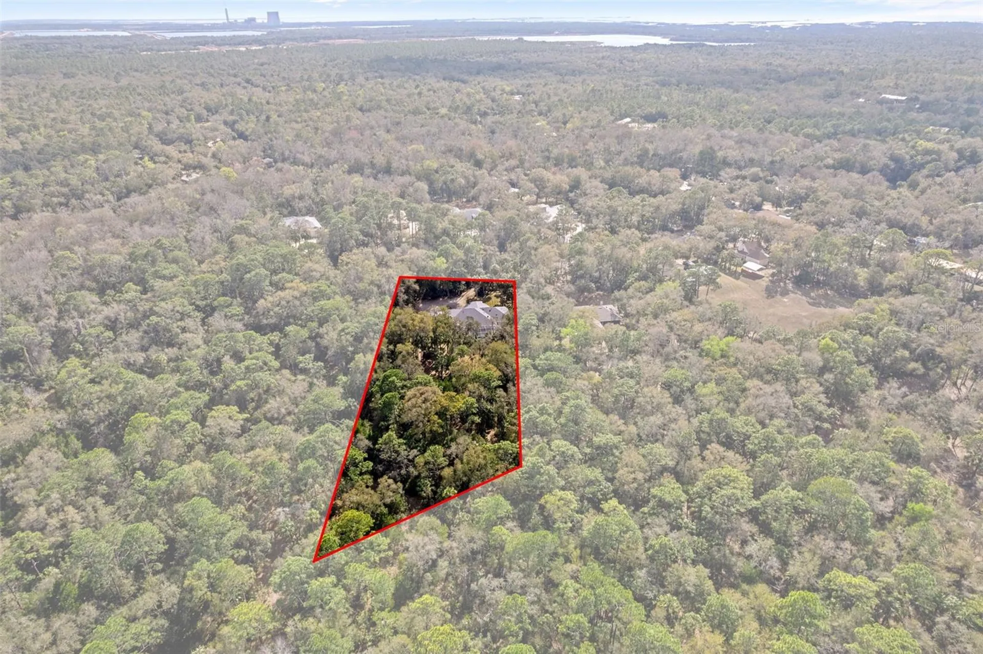 35 Captains Cove Road Inglis FL 34449