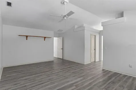 35 Captains Cove Road Inglis FL 34449