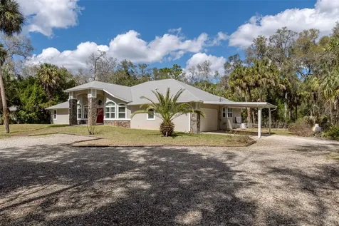 35 Captains Cove Road Inglis FL 34449