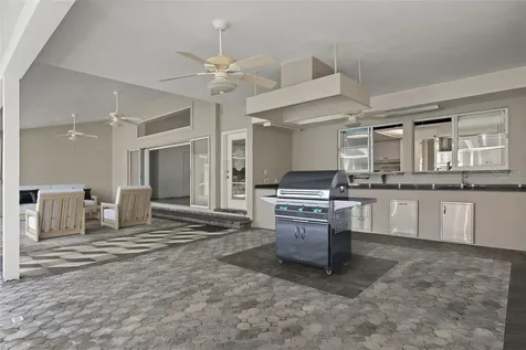 35 Captains Cove Road Inglis FL 34449