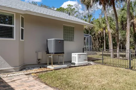 35 Captains Cove Road Inglis FL 34449