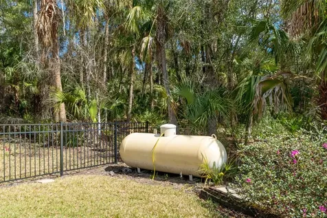 35 Captains Cove Road Inglis FL 34449