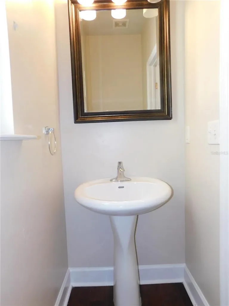 5156 NW 21st Drive Gainesville FL 32605