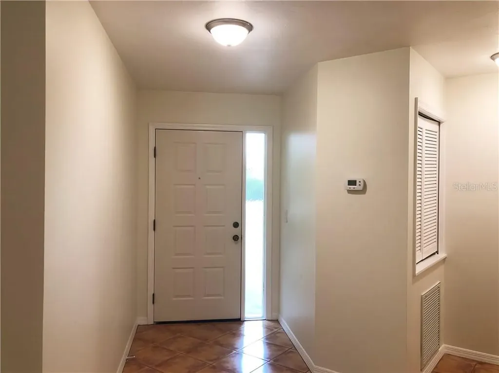 1664 Starling Drive Sarasota FL 34231