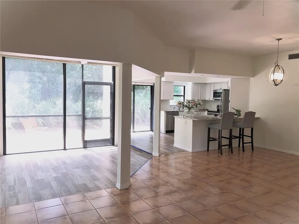 1664 Starling Drive Sarasota FL 34231
