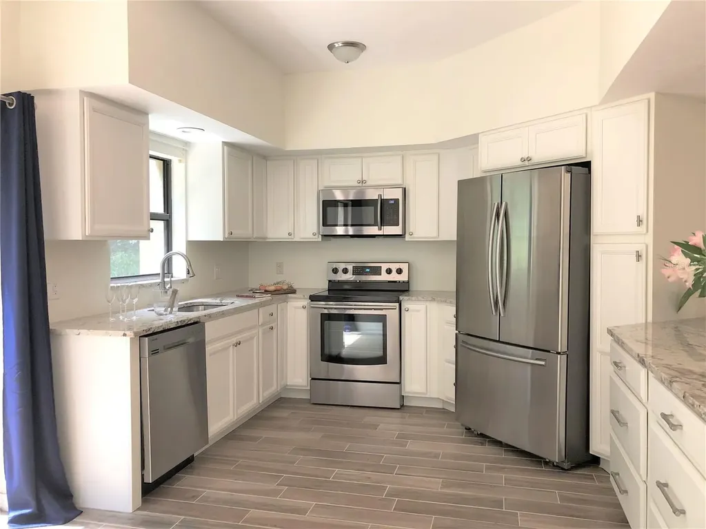 1664 Starling Drive Sarasota FL 34231