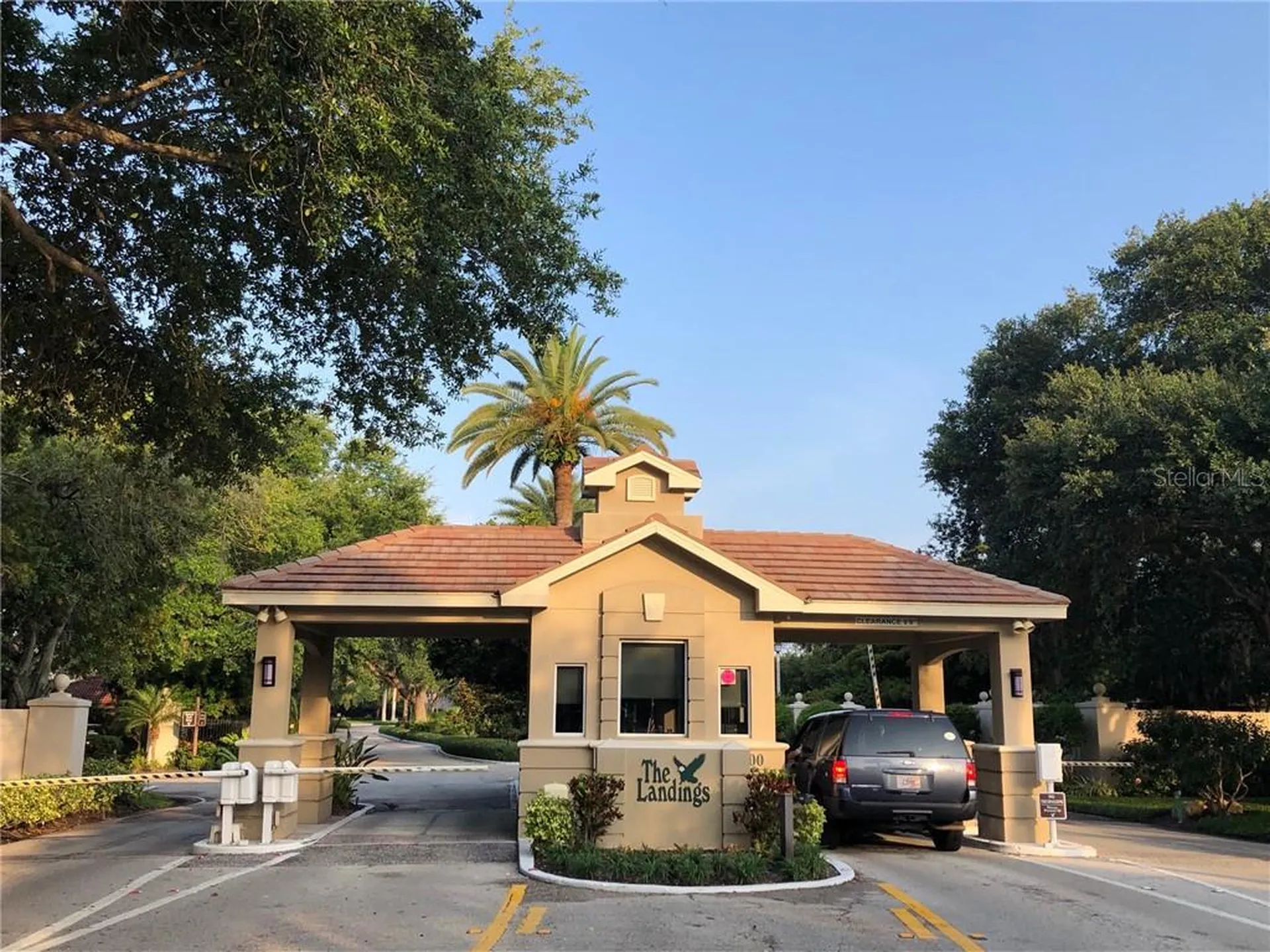 1664 Starling Drive Sarasota FL 34231