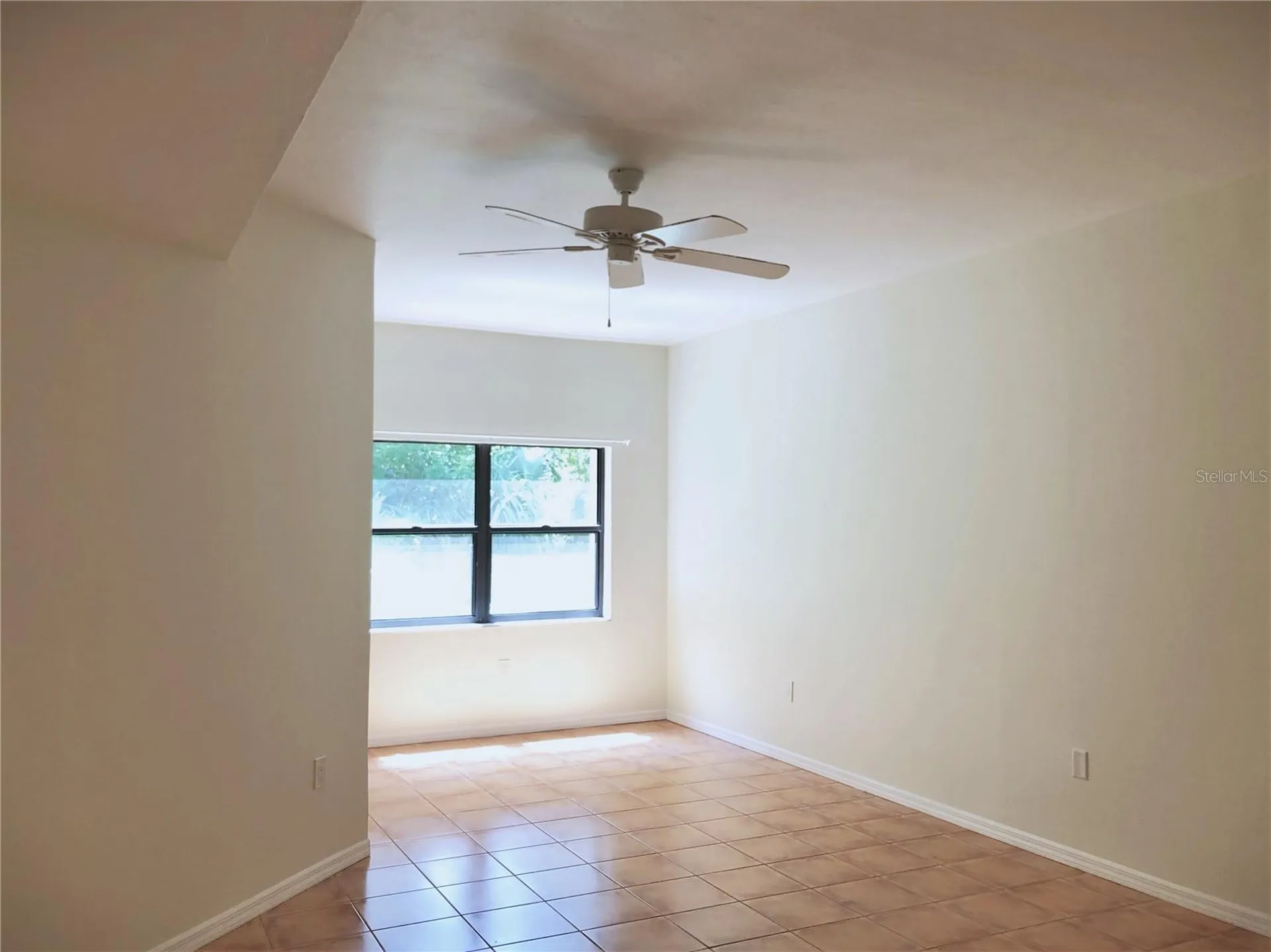 1664 Starling Drive Sarasota FL 34231