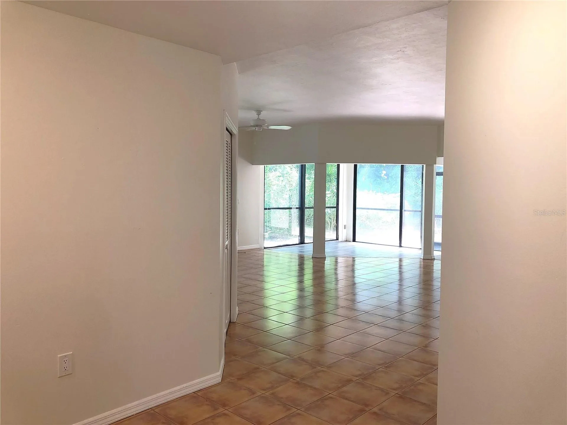 1664 Starling Drive Sarasota FL 34231