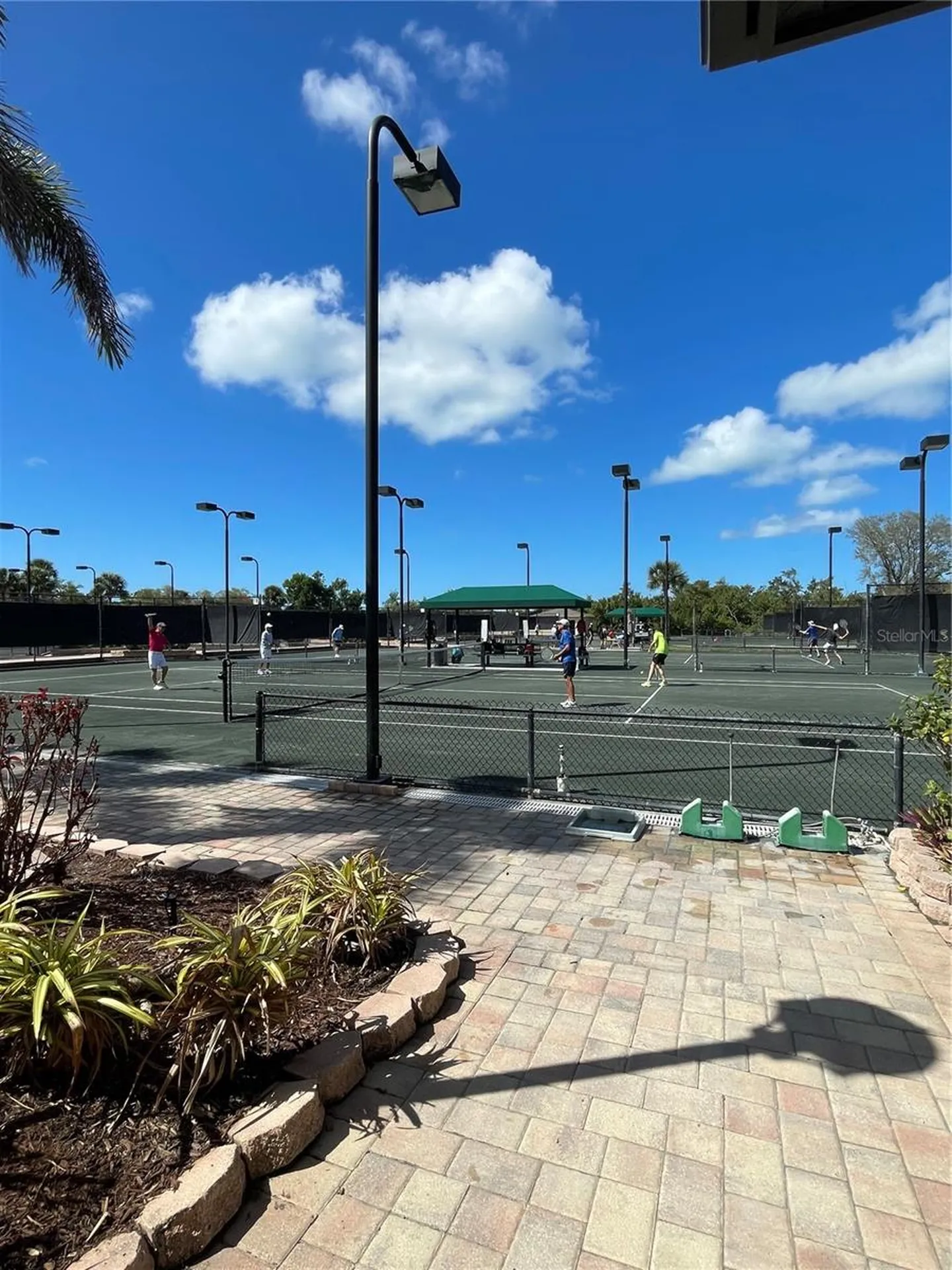 1664 Starling Drive Sarasota FL 34231