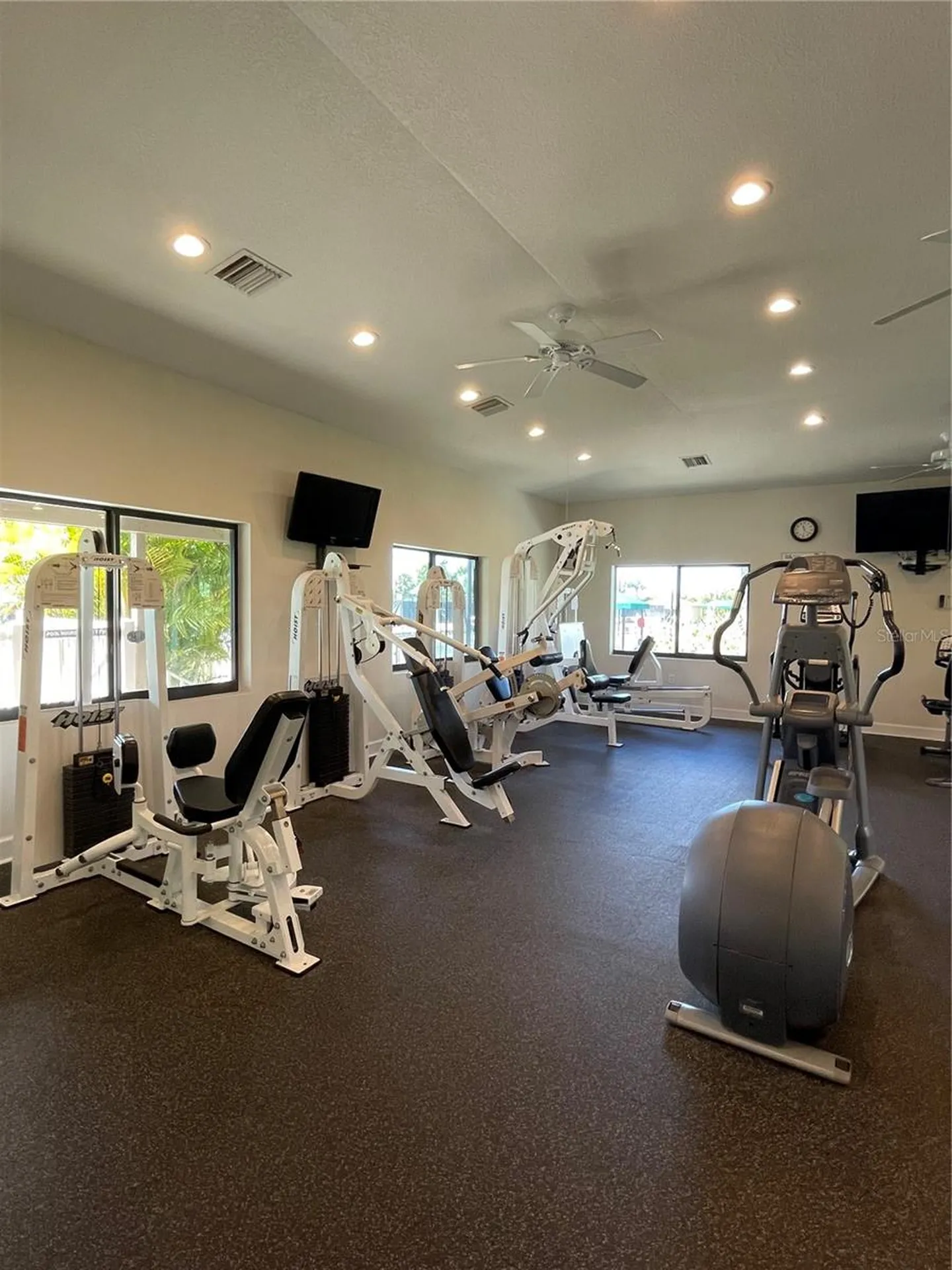 1664 Starling Drive Sarasota FL 34231