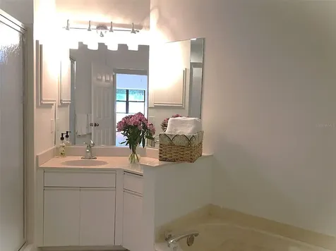 1664 Starling Drive Sarasota FL 34231
