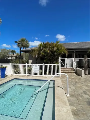 1664 Starling Drive Sarasota FL 34231