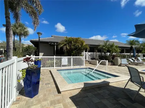 1664 Starling Drive Sarasota FL 34231
