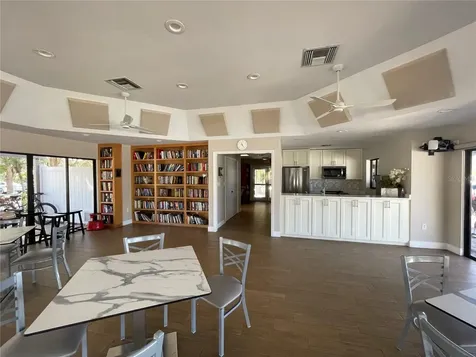 1664 Starling Drive Sarasota FL 34231