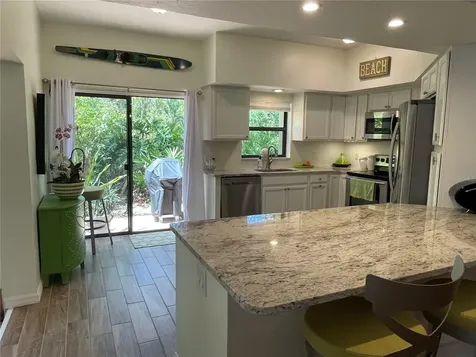 1664 Starling Drive Sarasota FL 34231