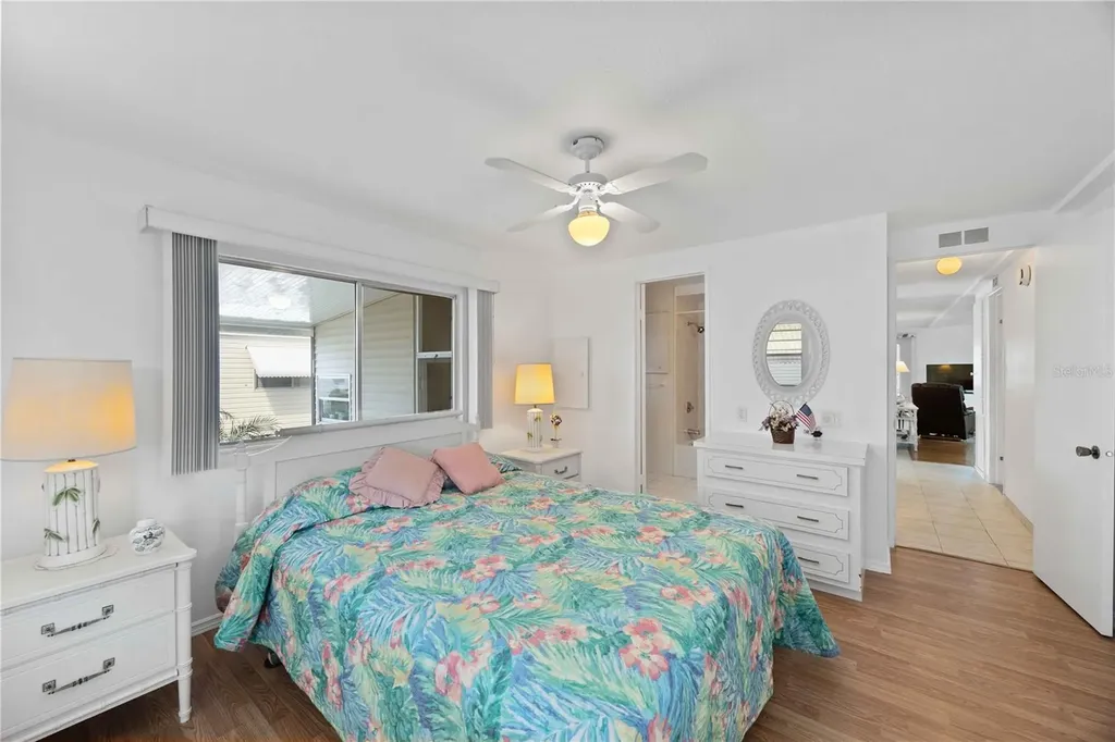 5 N Flora Vista Street Englewood FL 34223