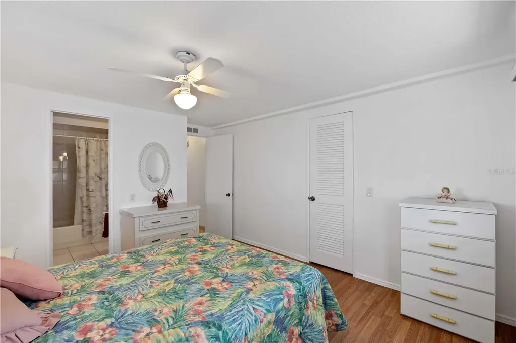 5 N Flora Vista Street Englewood FL 34223