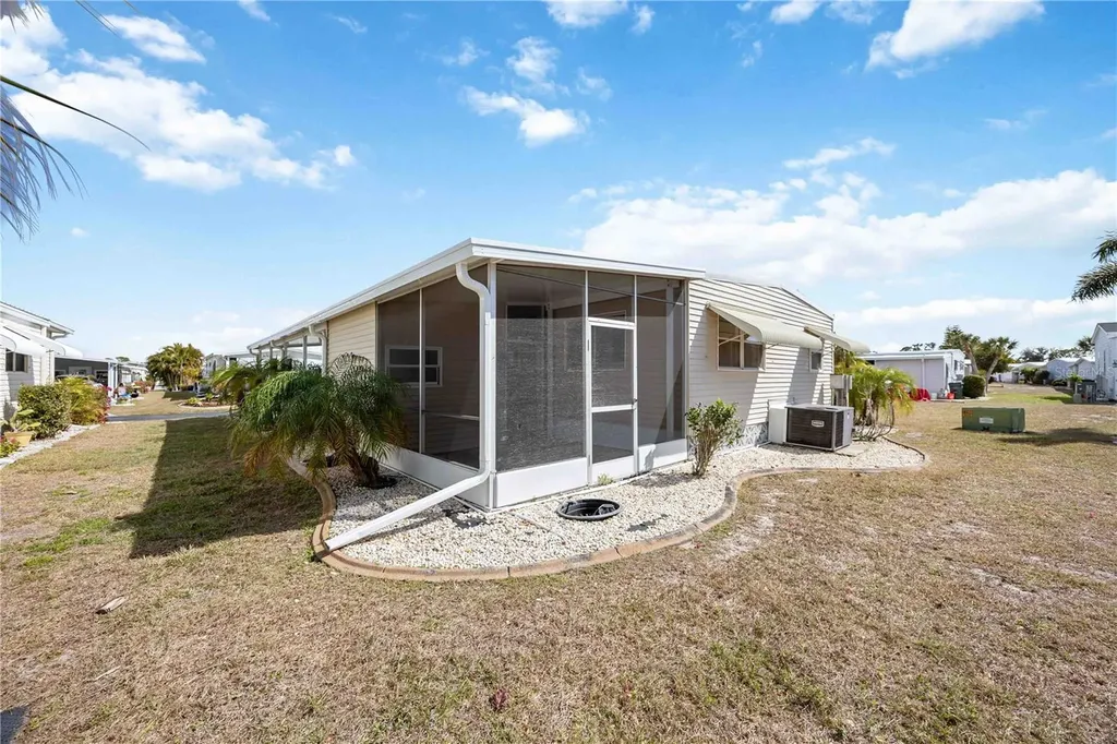 5 N Flora Vista Street Englewood FL 34223