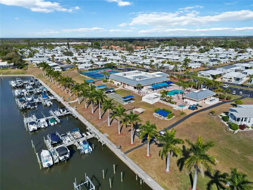 5 N Flora Vista Street Englewood FL 34223