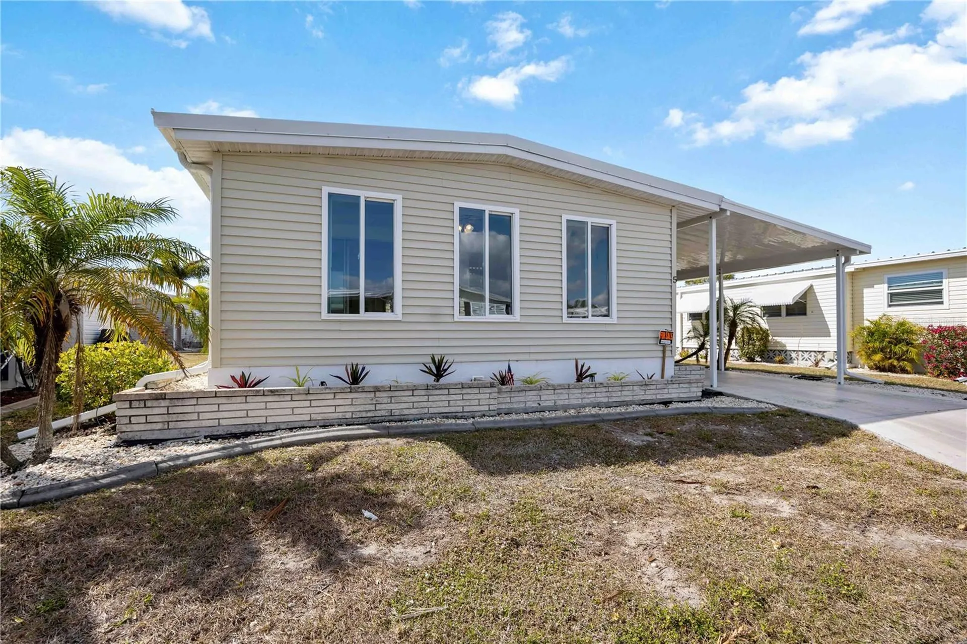 5 N Flora Vista Street Englewood FL 34223