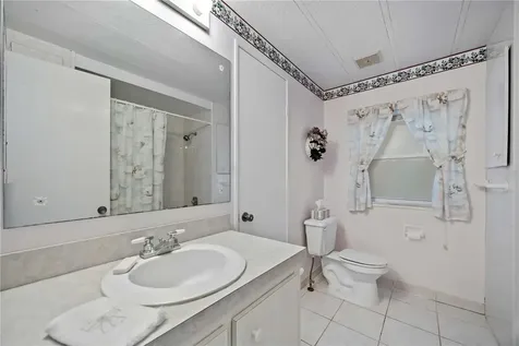 5 N Flora Vista Street Englewood FL 34223