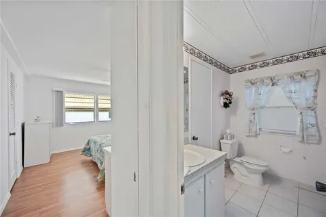 5 N Flora Vista Street Englewood FL 34223