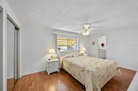 5 N Flora Vista Street Englewood FL 34223