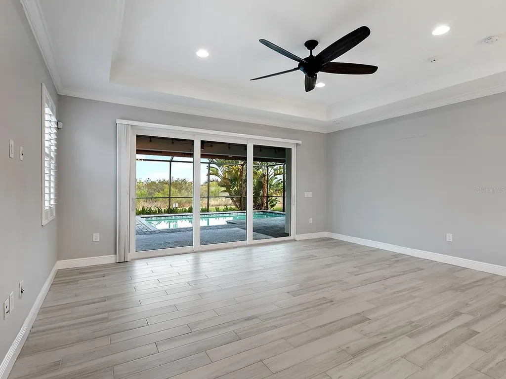 1010 Crosswind Avenue Sarasota FL 34240