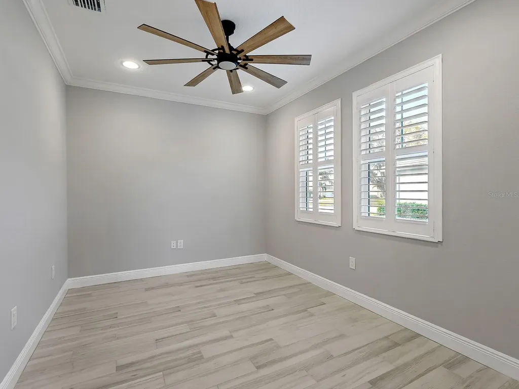 1010 Crosswind Avenue Sarasota FL 34240