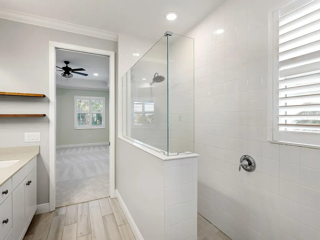 1010 Crosswind Avenue Sarasota FL 34240