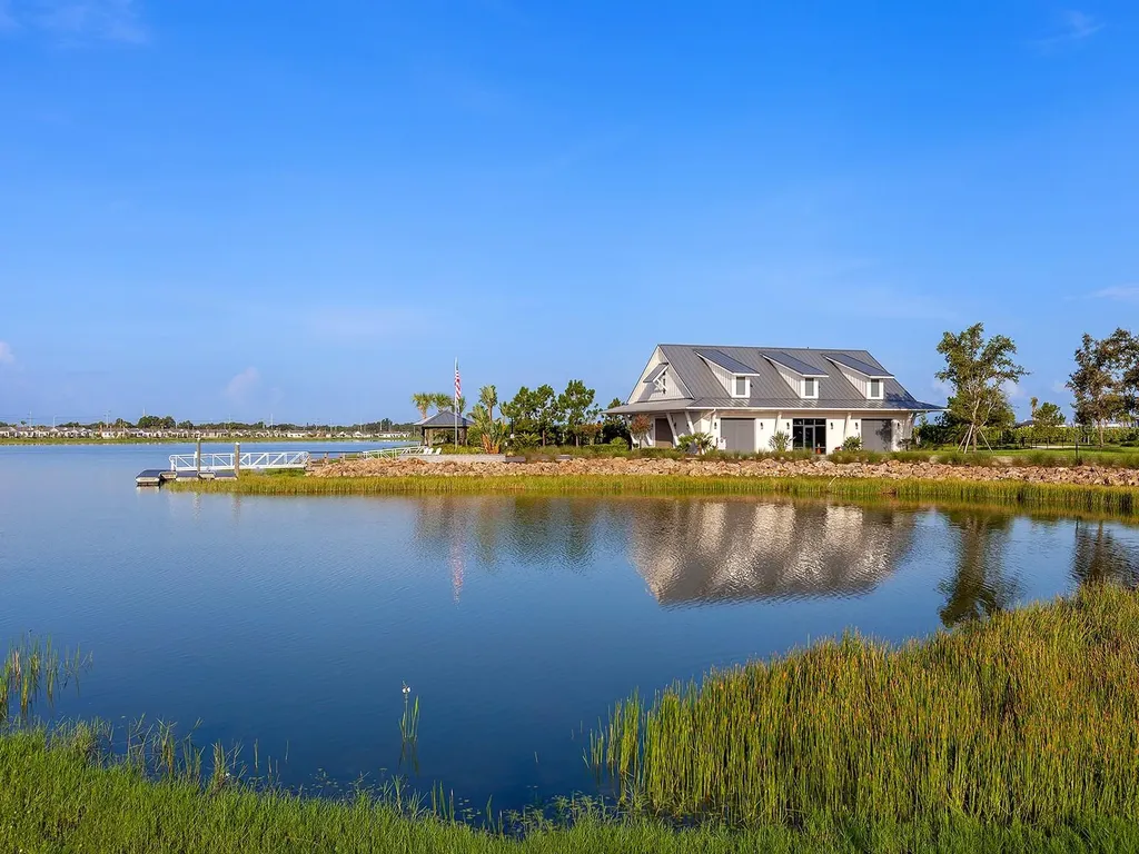 1010 Crosswind Avenue Sarasota FL 34240