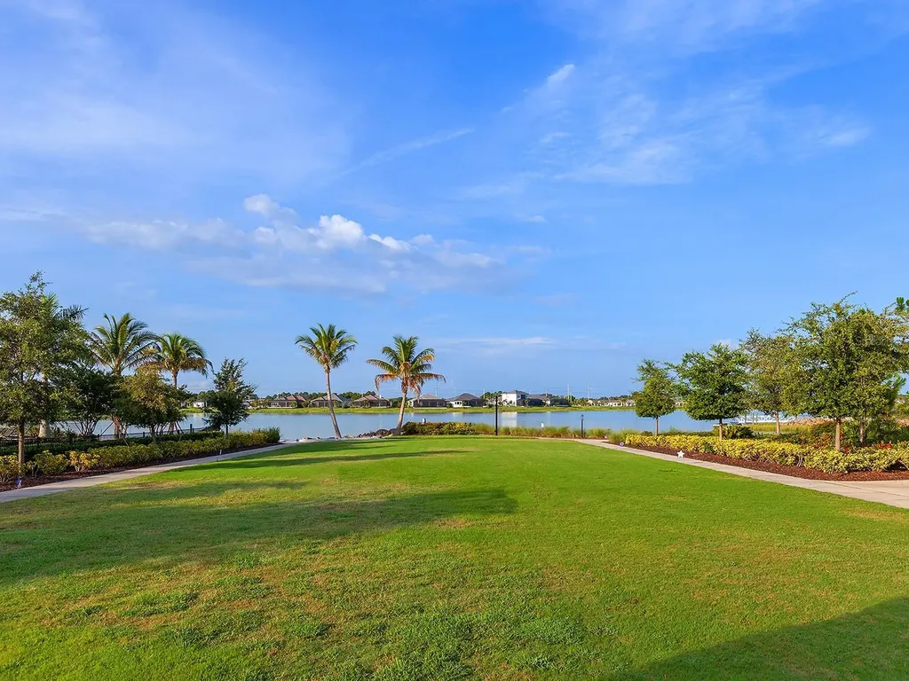 1010 Crosswind Avenue Sarasota FL 34240