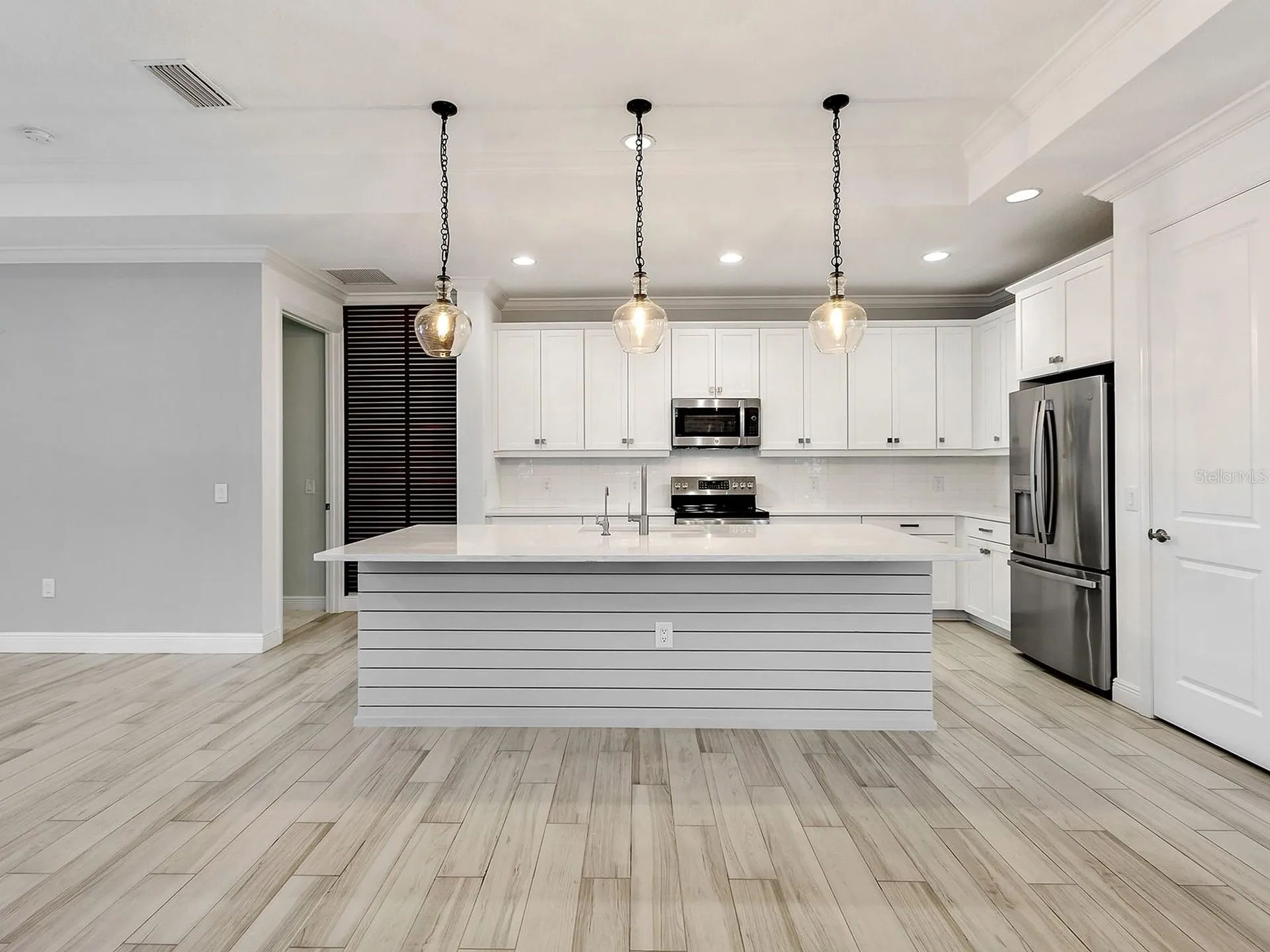 1010 Crosswind Avenue Sarasota FL 34240