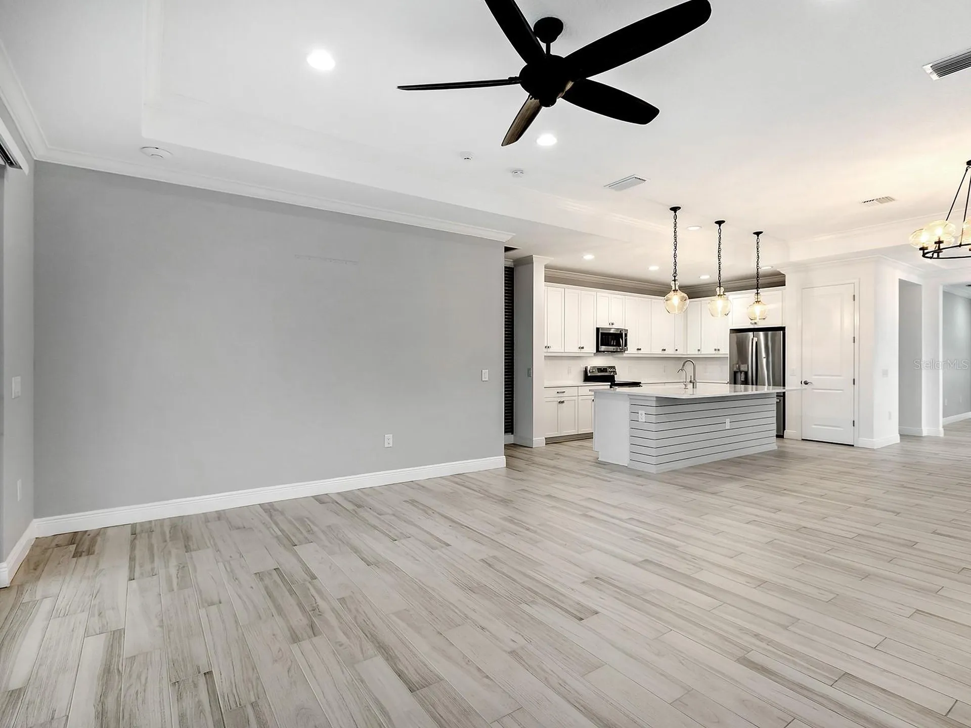1010 Crosswind Avenue Sarasota FL 34240