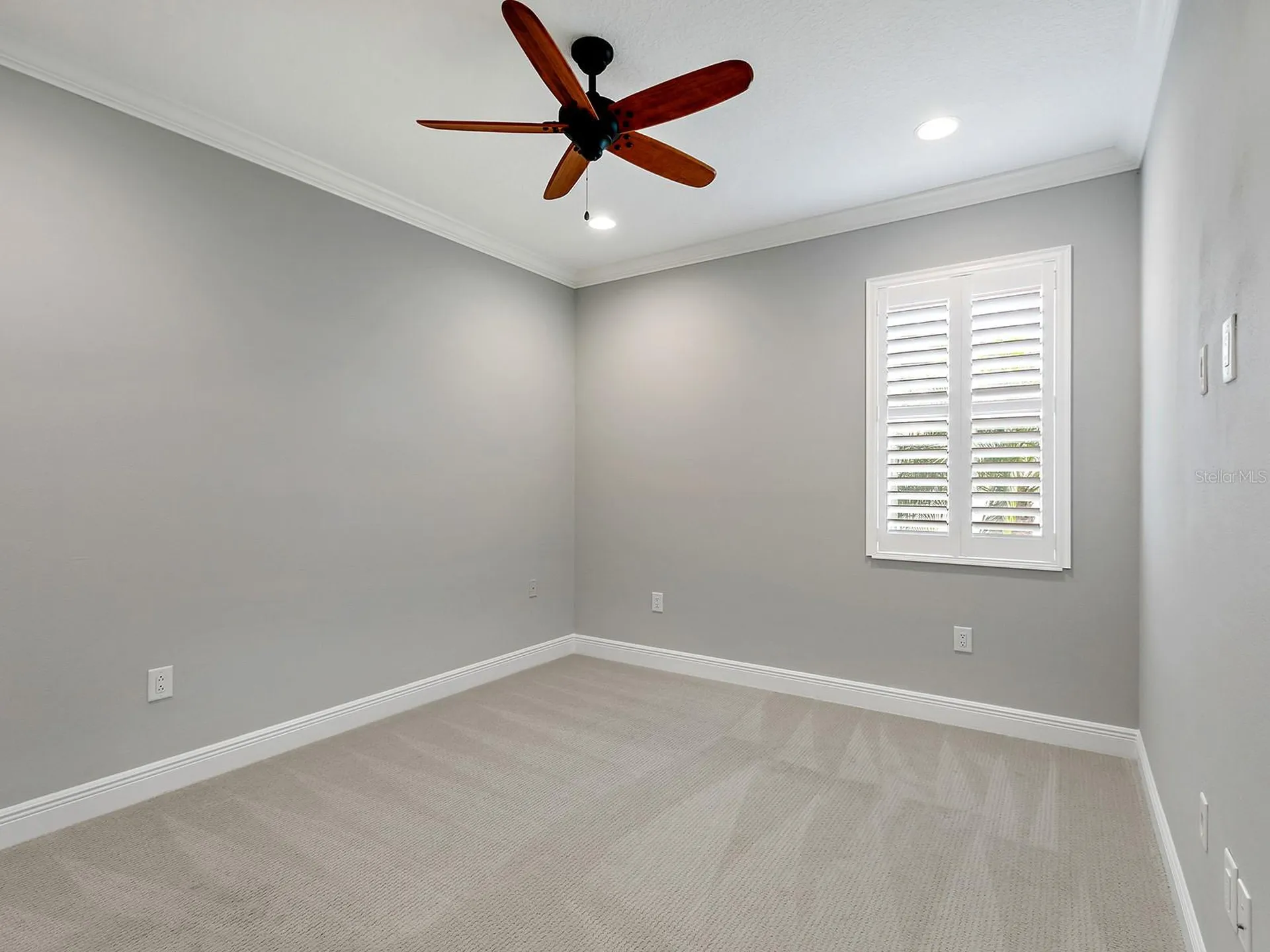 1010 Crosswind Avenue Sarasota FL 34240
