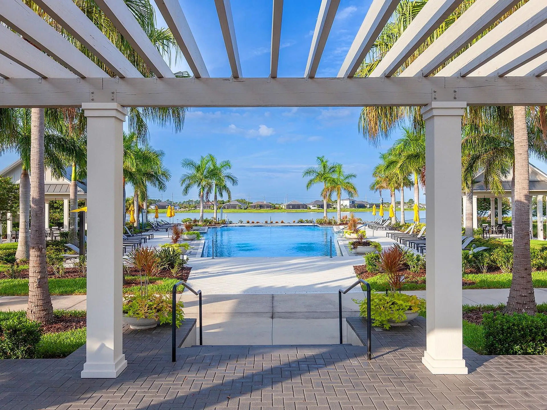 1010 Crosswind Avenue Sarasota FL 34240
