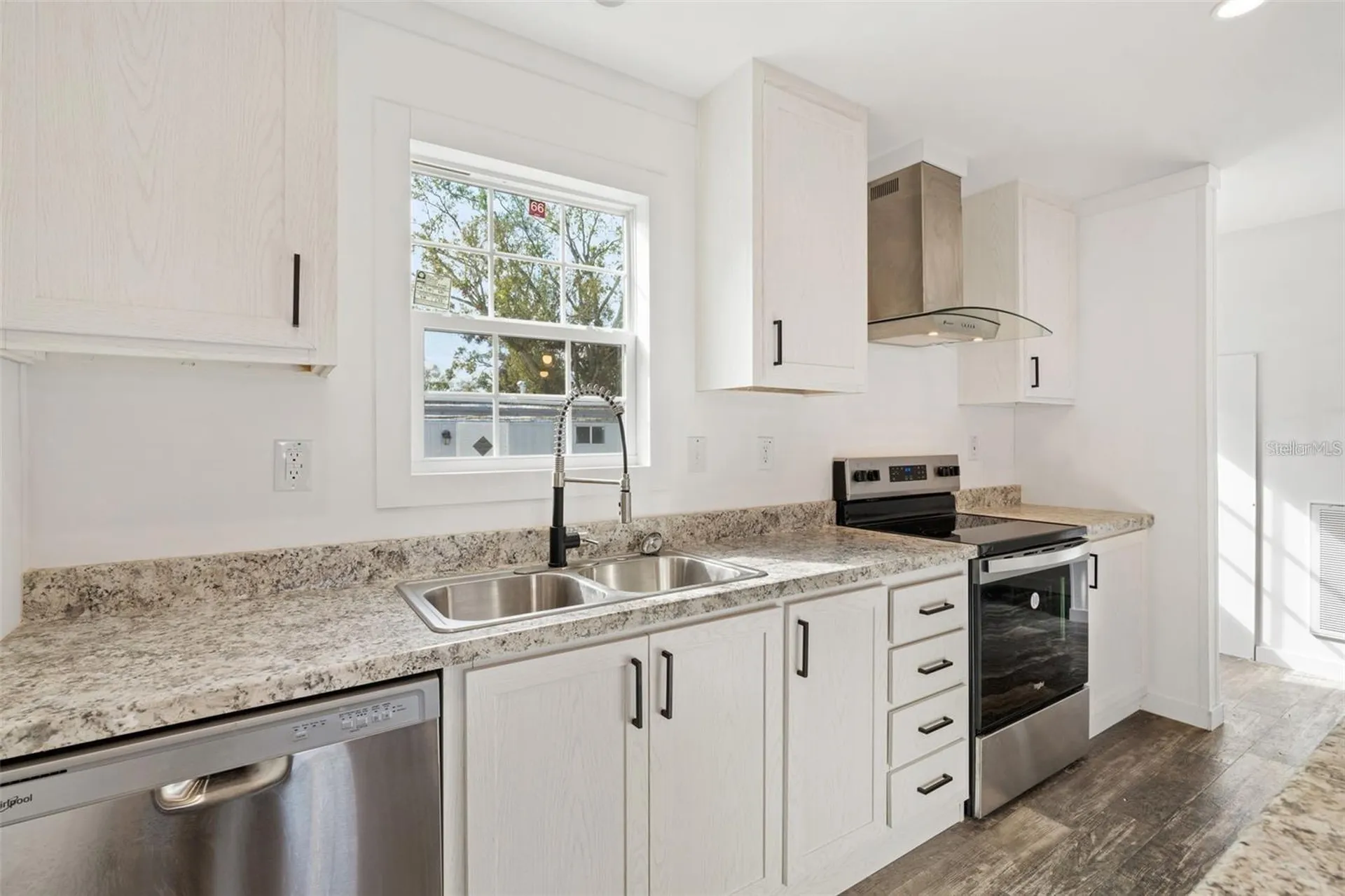 5234 Yellow Pine Street N St Petersburg FL 33709
