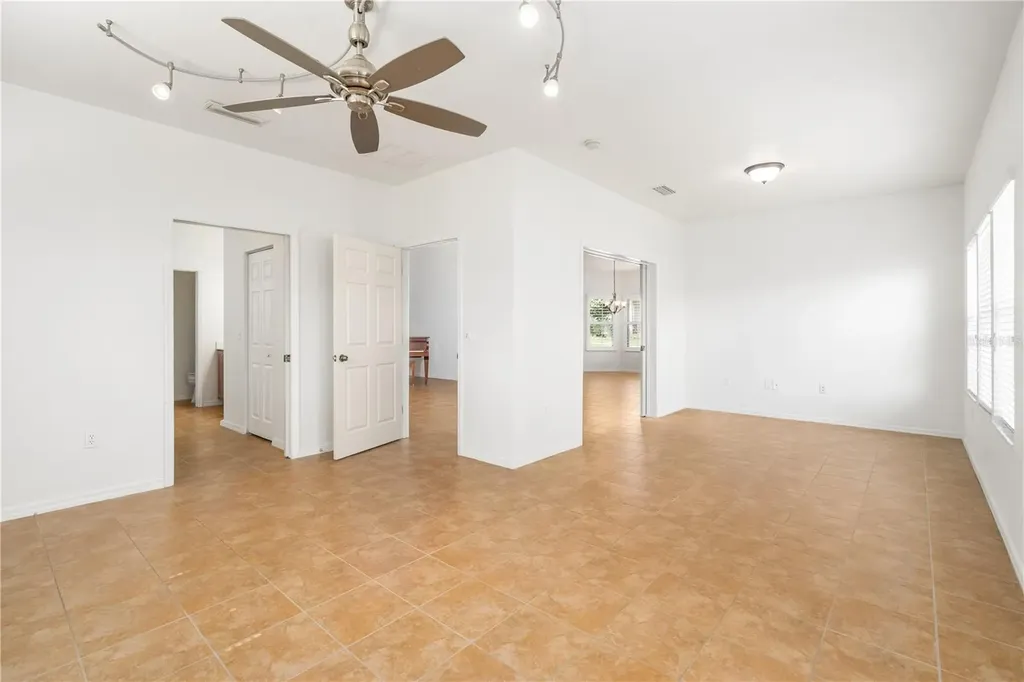 9984 NW 18th Road Gainesville FL 32606