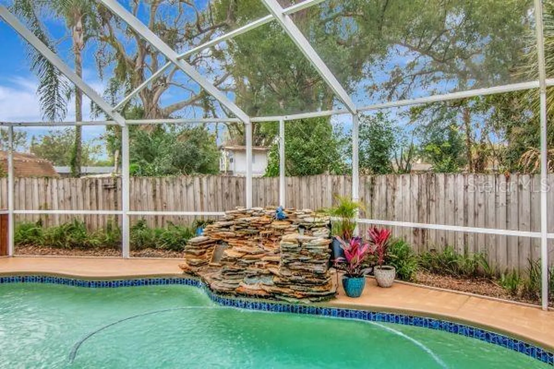 10212 Newport Circle Tampa FL 33612