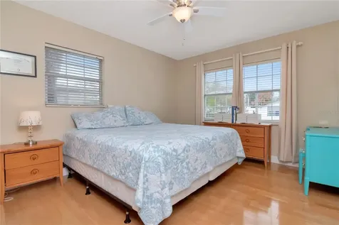 10212 Newport Circle Tampa FL 33612
