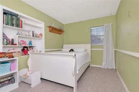 10212 Newport Circle Tampa FL 33612