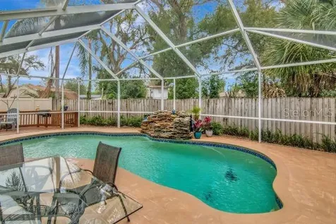 10212 Newport Circle Tampa FL 33612