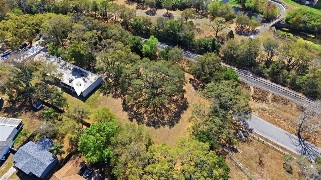 1165 Mission Circle Clearwater FL 33759