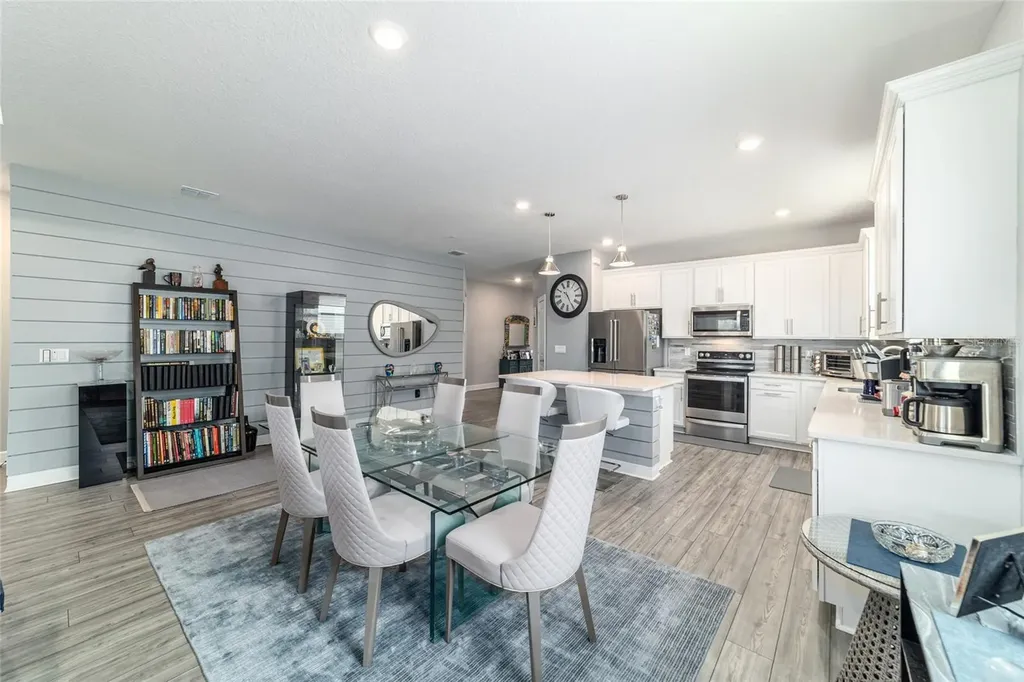 9435 SW 52nd Loop Ocala FL 34481